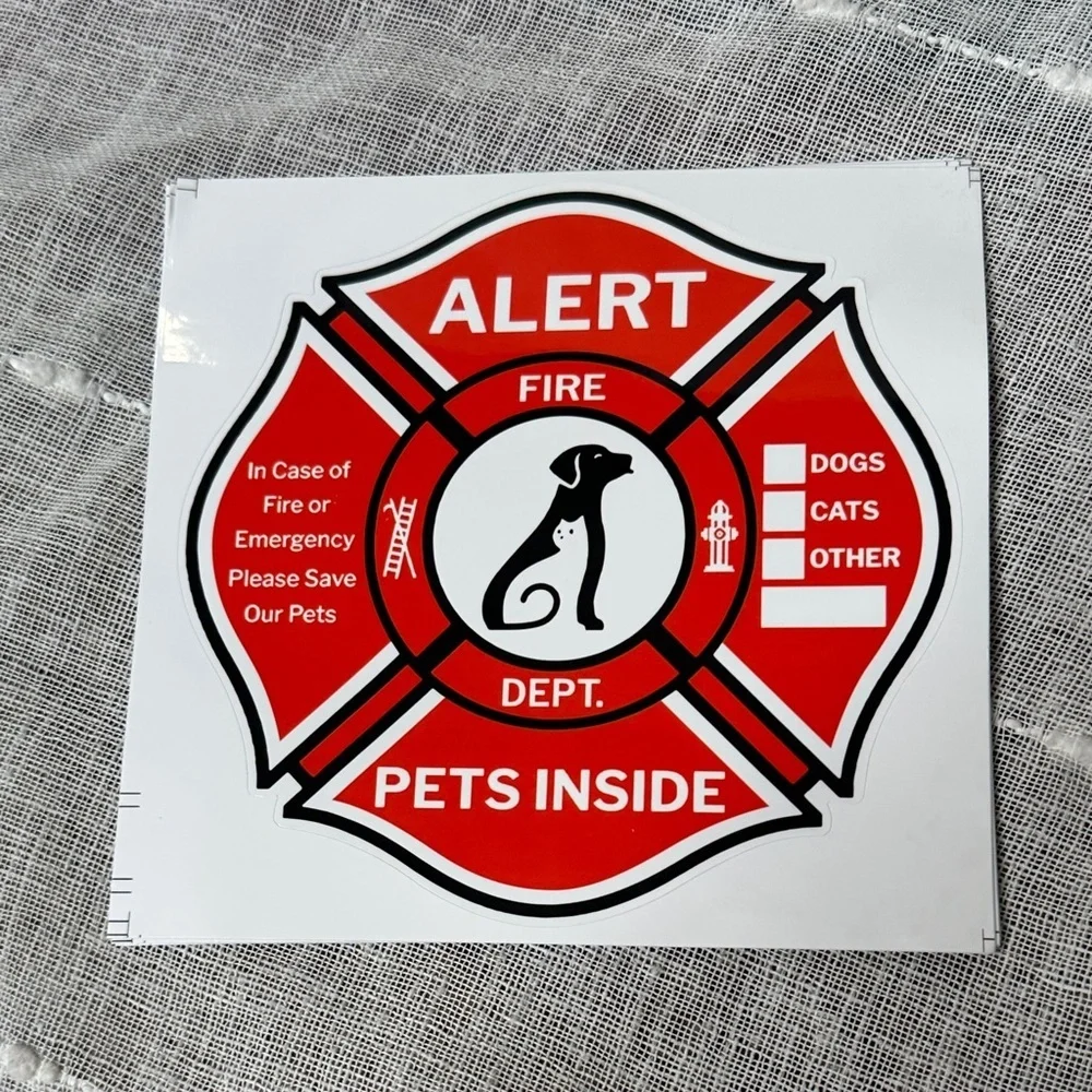 911 Emergency Sticker for Pet Life Saving NWT PROTECT YOUR BELOVED PETS 4 3/4